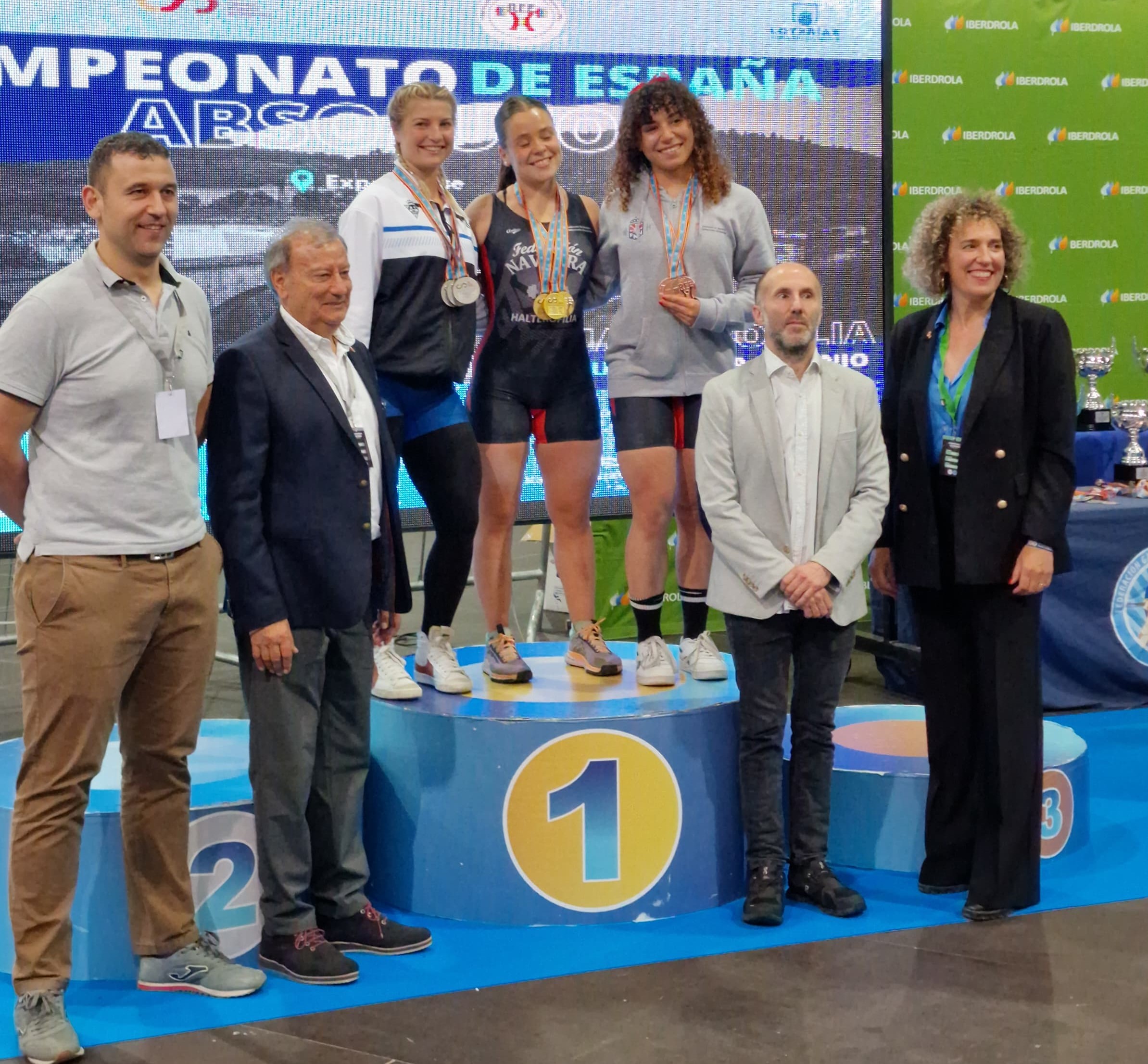 Trece podios para diez atletas navarros en el Campeonato de España Absoluto 2024